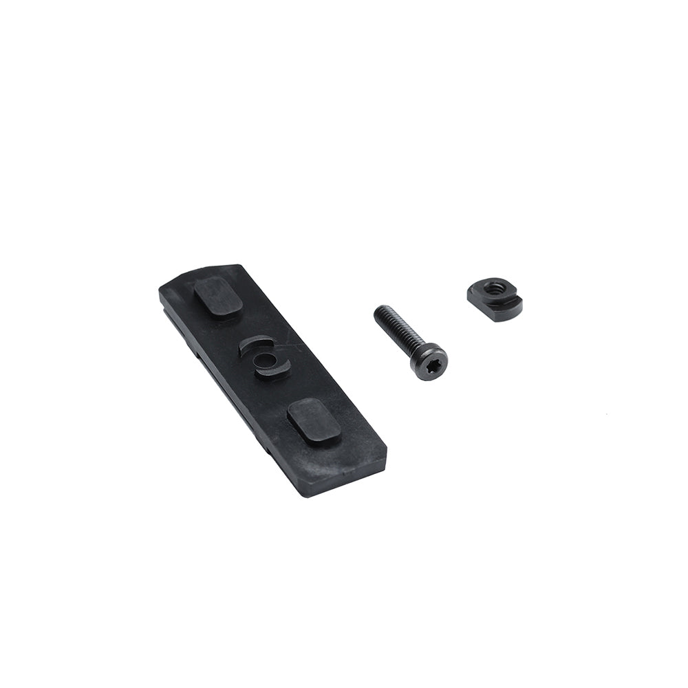 AXON™ M-LOK® Mounting Kit — 戰術介面的極簡進化