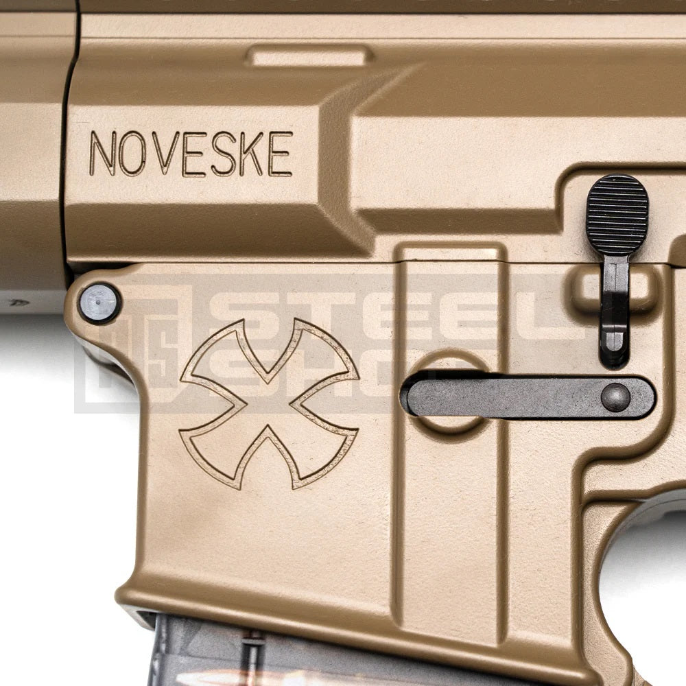 Noveske N4 13.5" Airsoft GBBR - Mag.: 5.56 Logo