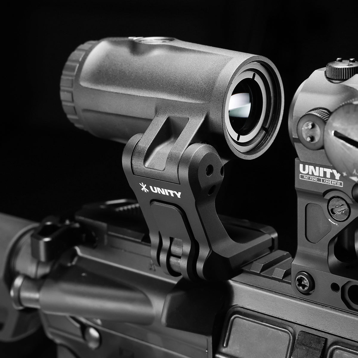 FAST™ FTC 4X Magnifier | Integrated Design | Flip-to-Center | Rapid Sight Transition