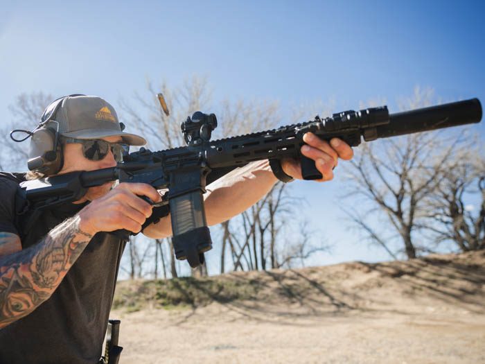 Magpul SVG Short Vertical Grip | M-LOK Lightweight & Compact × Ambidextrous × Ultimate Control