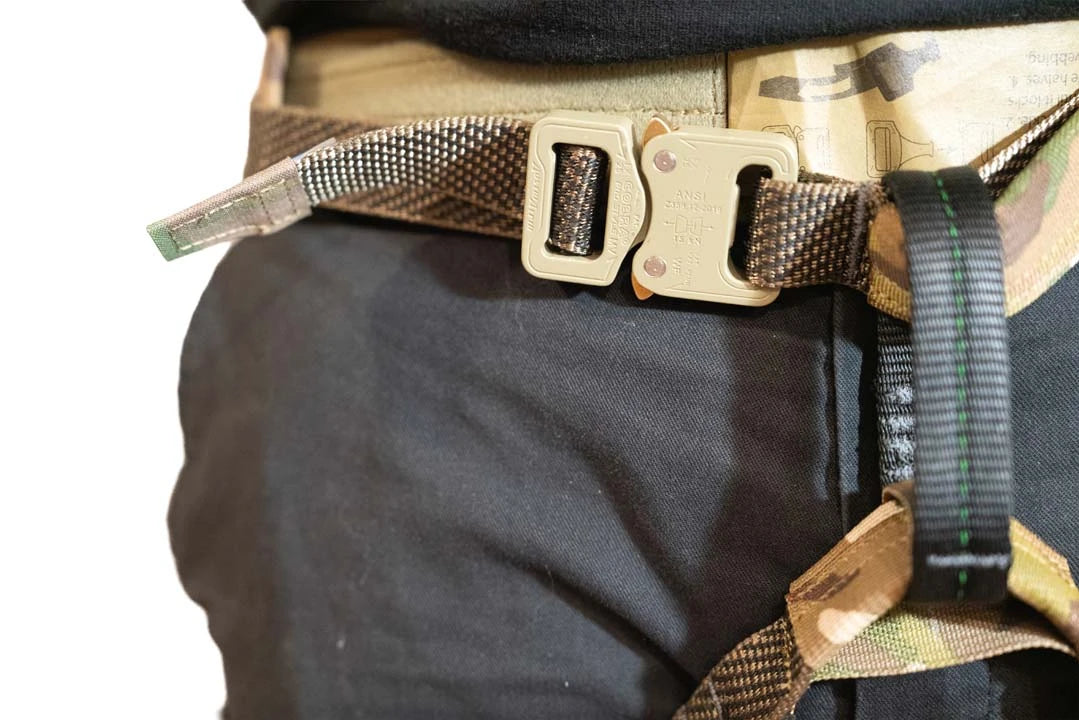 ISH Integrated Tactical Quick-Release Safety Harness System | Tactical Belt × Helicopter Restraint System × Certified Harness Integrated in One