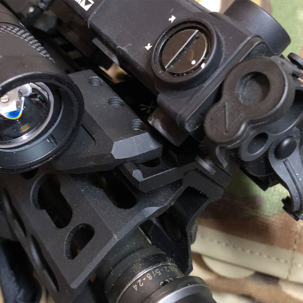 FUSION™ Micro Hub：模組化戰術系統的強固核心