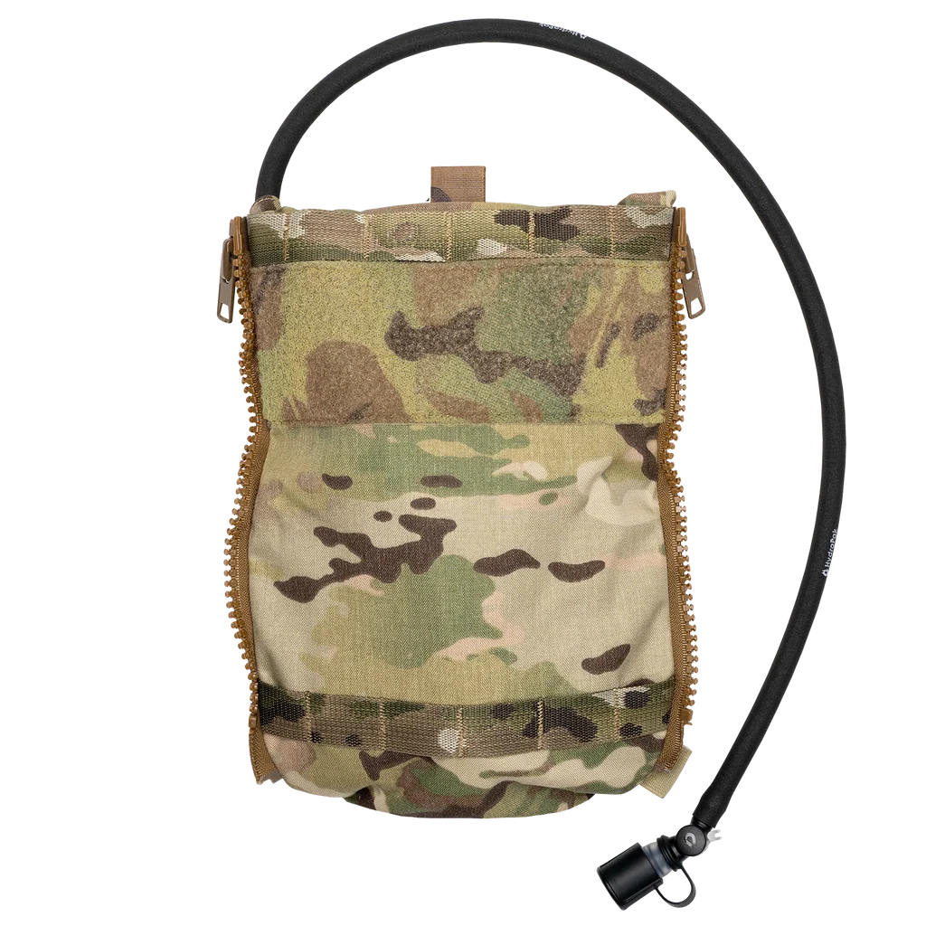 Ferro x Hydrapak® 1.8L Reservoir | Military-Grade Durability × 1.8L Capacity × Quick-Release Refill System