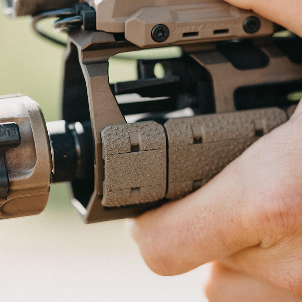 M-LOK® Rail Covers, Type 2 Half Slot：半槽護木片