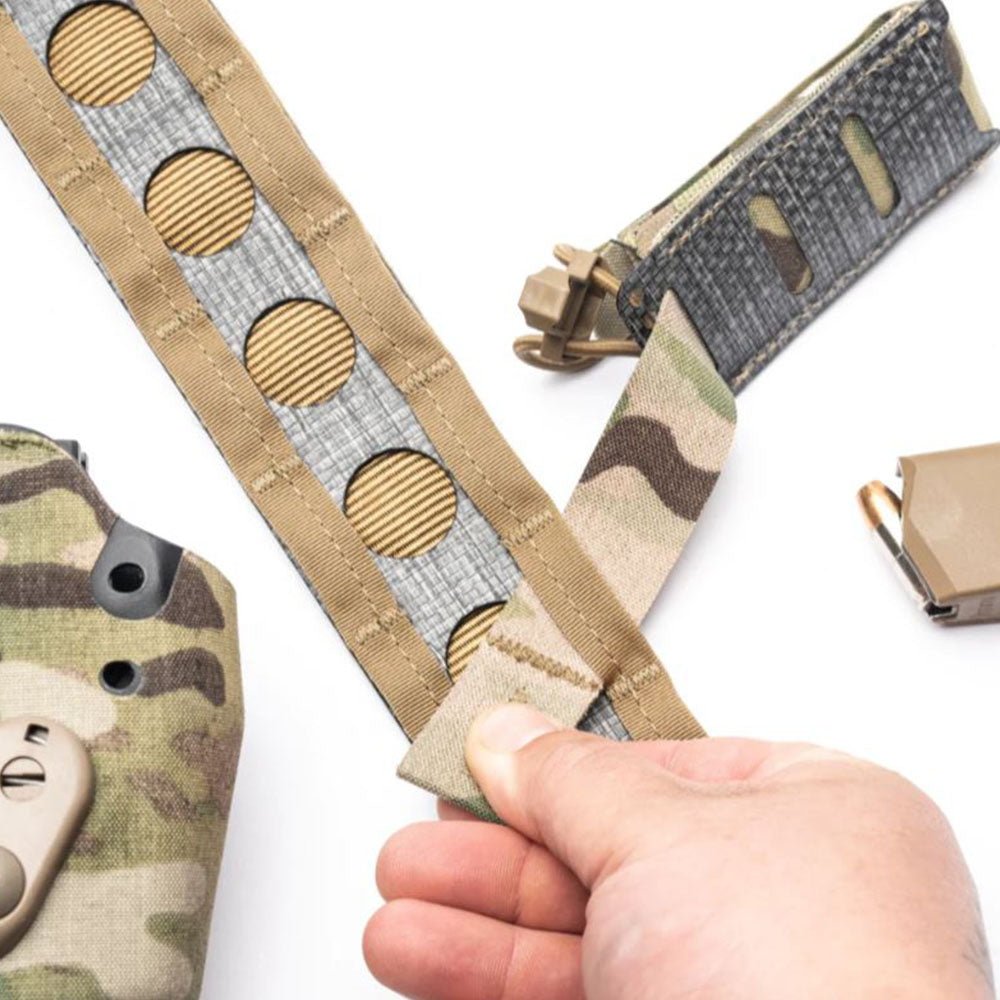 Lightweight single-link elastic pistol magazine pouch